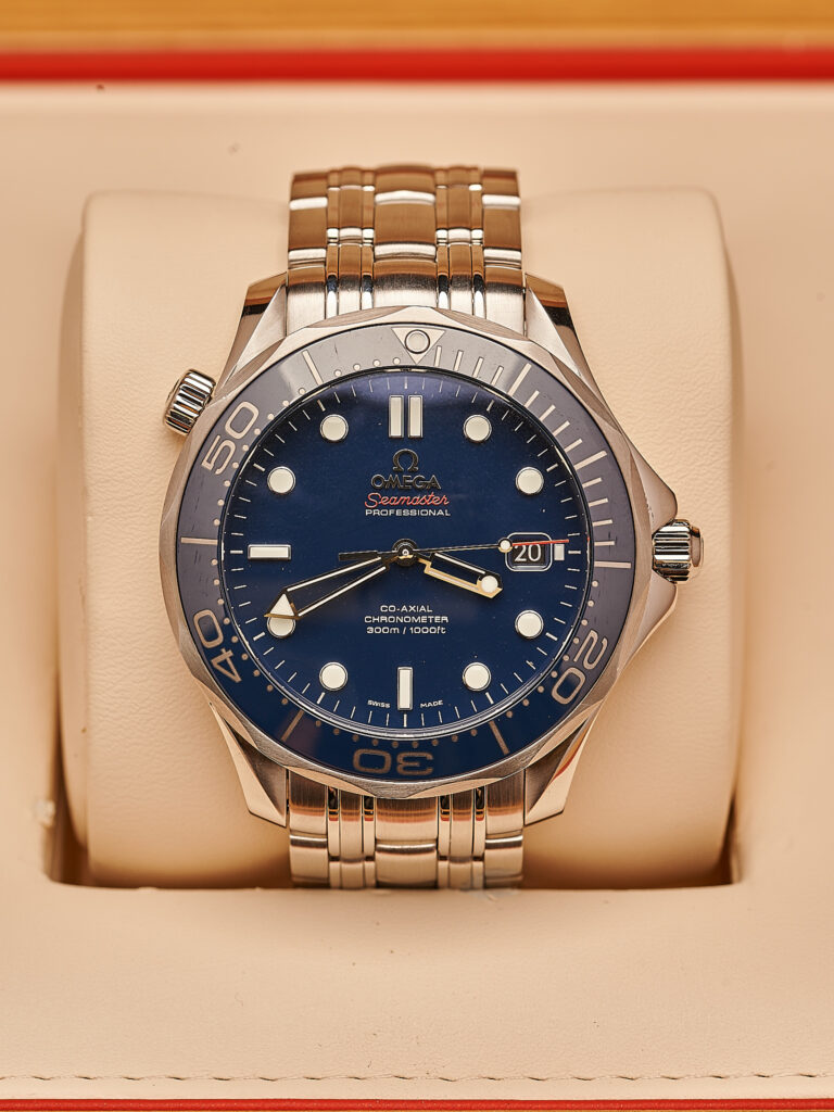 Omega Seamaster Diver 212.30.41.20.03.001 2015 Blue Stainless Steel
