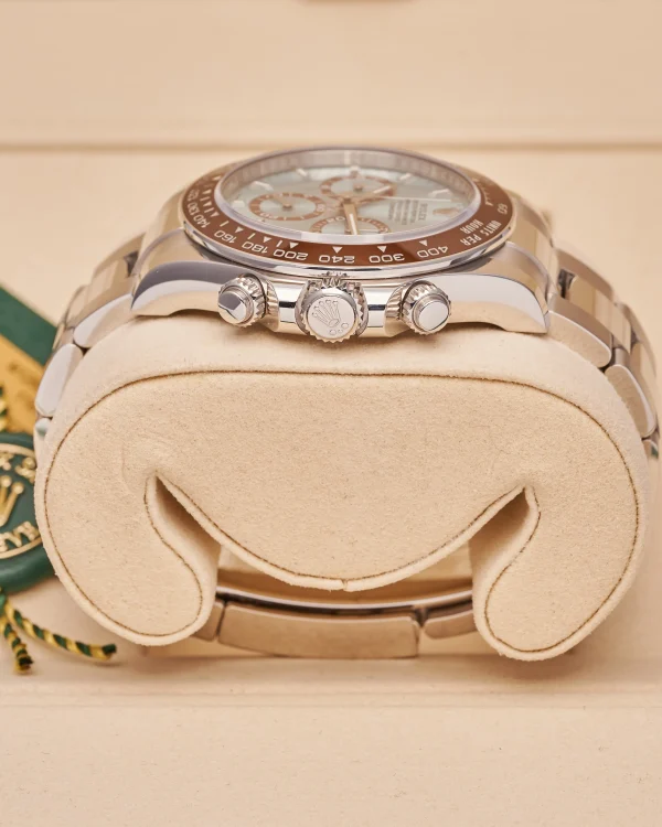 Rolex Cosmograph Daytona 126506 2026 Platinum - view 2