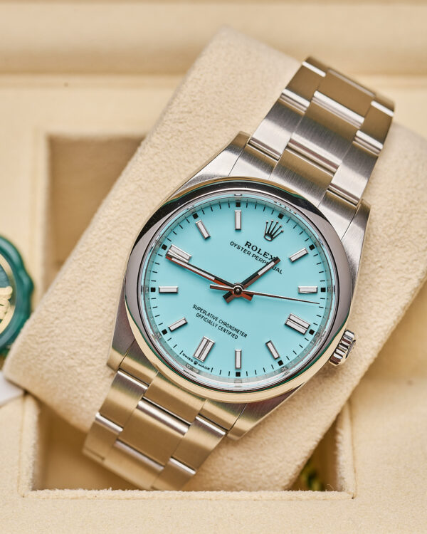 The face of the Rolex Oyster Perpetua