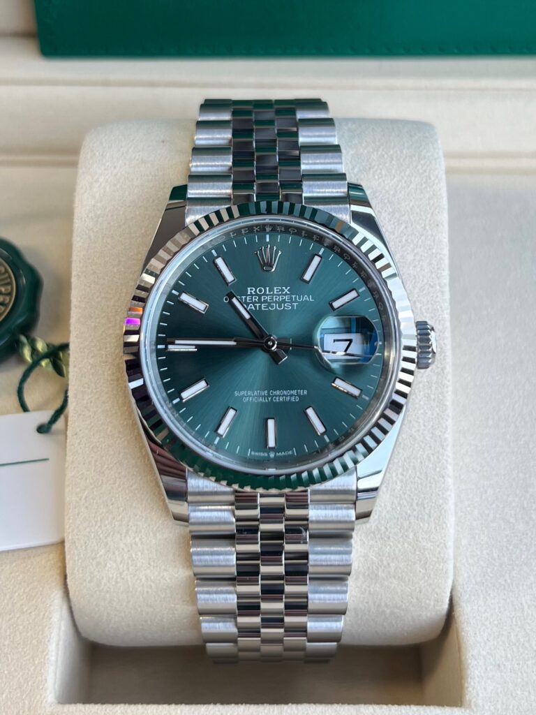 Rolex Datejust 126234 2024 Mint Green Dial