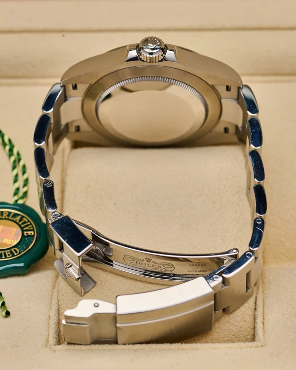 The back of the Rolex Airking 126900 2024
