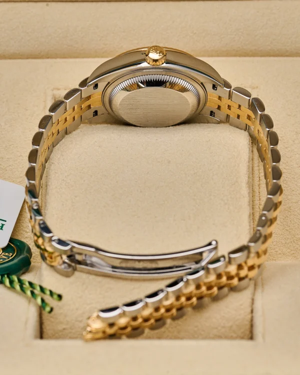 The back of the Rolex Datejust 279173 Champagne 2022