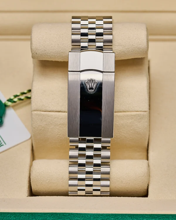Rolex logo and the strap of the Rolex Skydweller 336934 Green Jubilee 2025