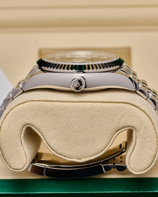 The side of the Rolex Skydweller 336934 Green Jubilee 2025