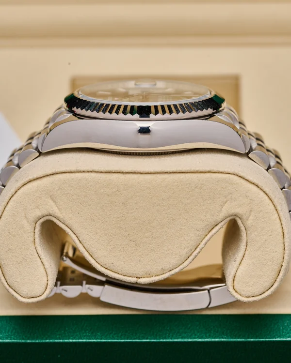 The side of the Rolex Skydweller 336934 Green Jubilee 2025