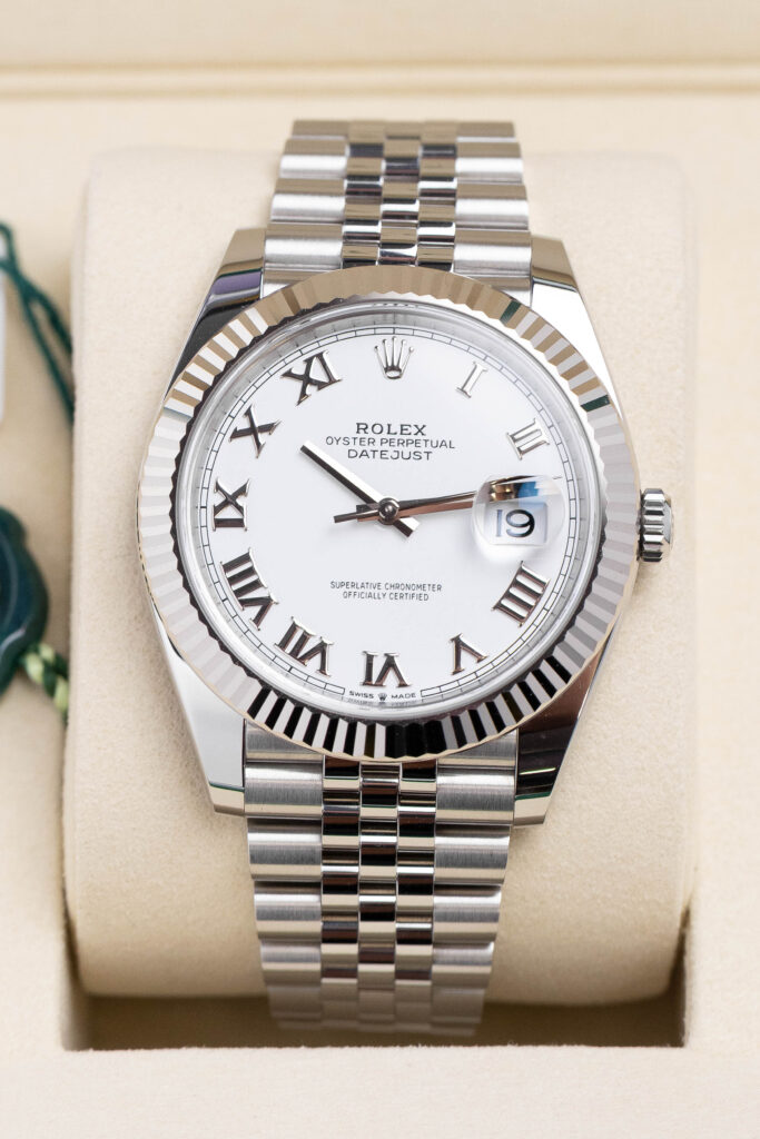 Rolex Datejust 126334 41mm White Roman 2025 Jubilee