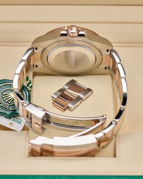 Rolex GMT ii Rootbeer 126711CHNR 2026 - view 9