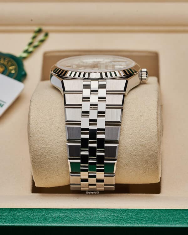 Rolex Land-Dweller 127234 2025 36mm - view 2