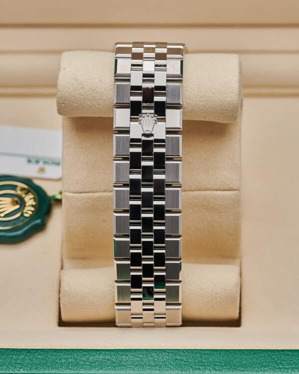 Rolex Land-Dweller 127334 2026 40mm - view 4