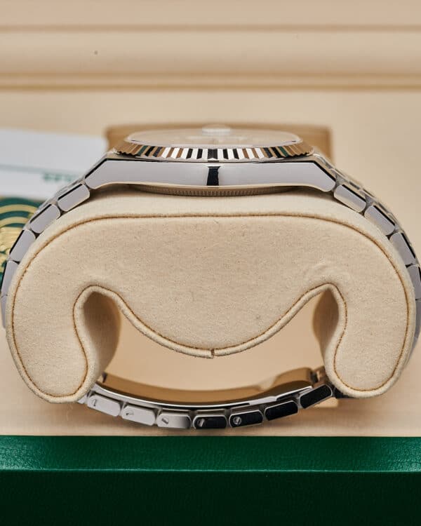 Rolex Land-Dweller 127334 2026 40mm - view 6