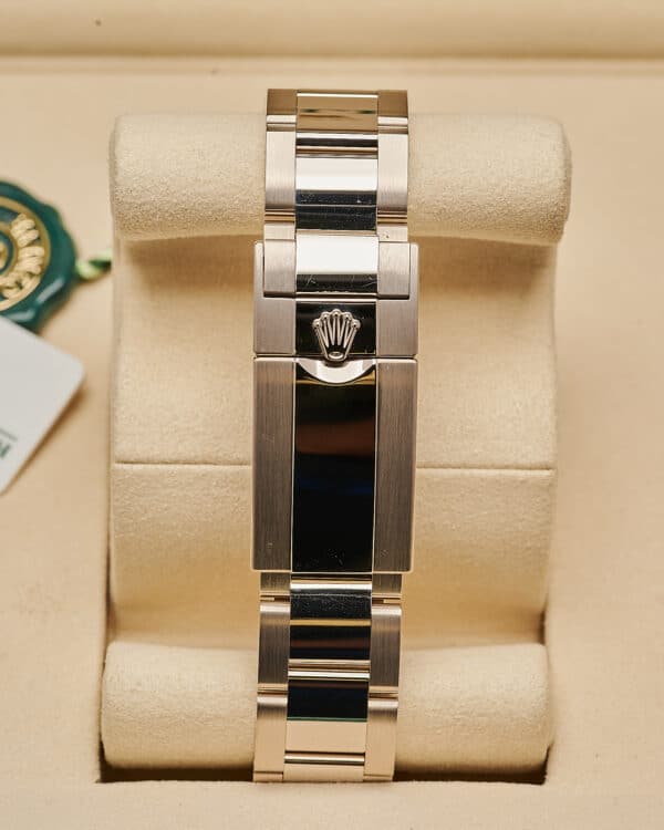 Rolex Cosmograph Daytona 126509 2025 Blue White Gold - view 4