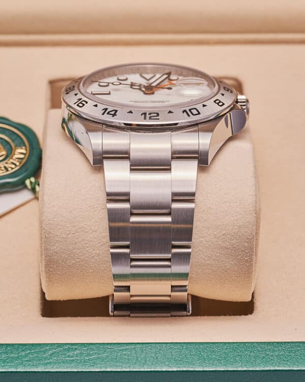 Rolex Explorer ii 226570 Polar 2025 - view 2
