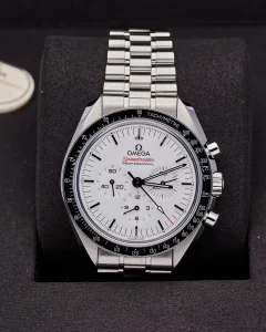 Omega Speedmaster White 310.30.42.50.04.001 2026