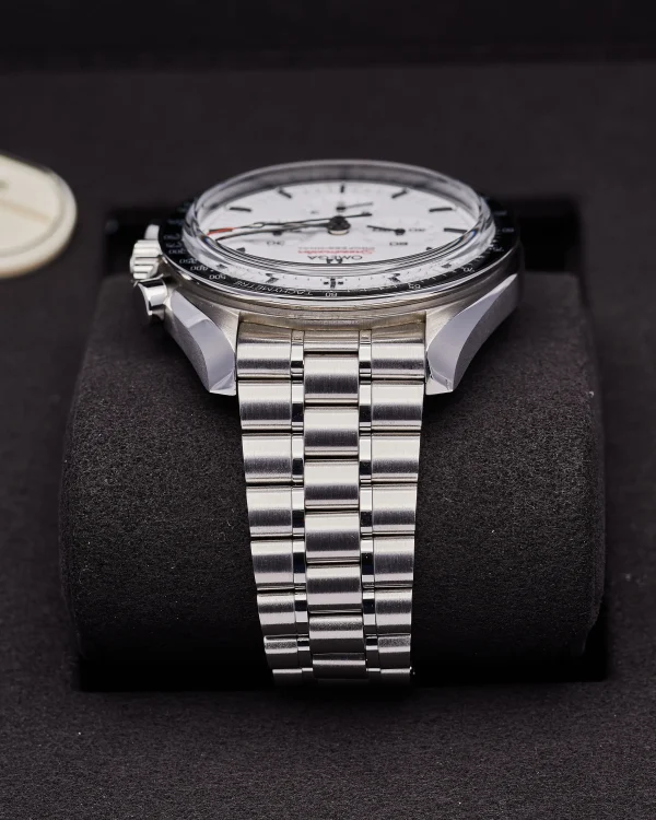 Omega Speedmaster White 310.30.42.50.04.001 2026 - view 3