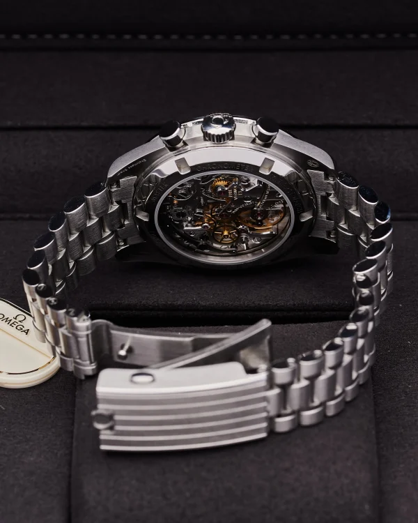 Omega Speedmaster White 310.30.42.50.04.001 2026 - view 8