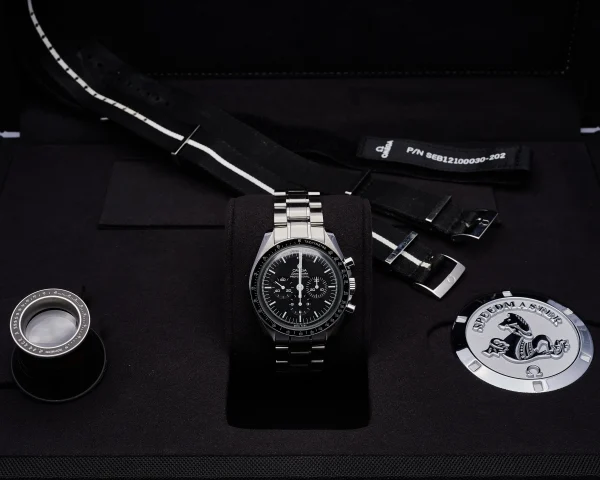 Omega Speedmaster Moonwatch Professional 311.30.42.30.01.005 Hesalite - view 9