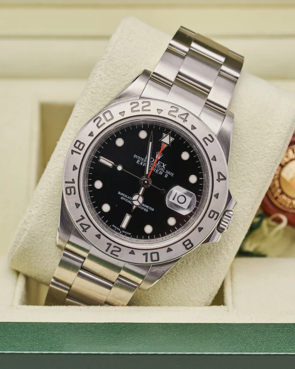 Rolex Explorer ii 16570 Black RRR 2008 3186 Movement - view 7