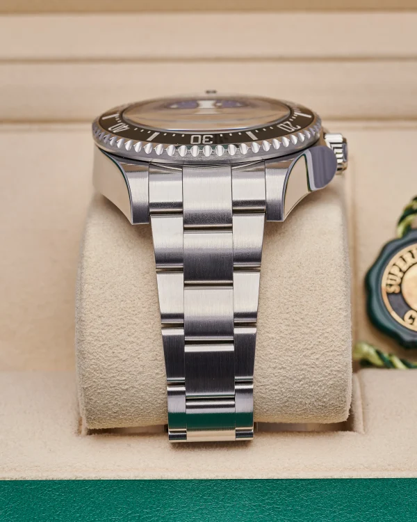Rolex Deepsea 116660 James Cameron Blue 2018 - view 2